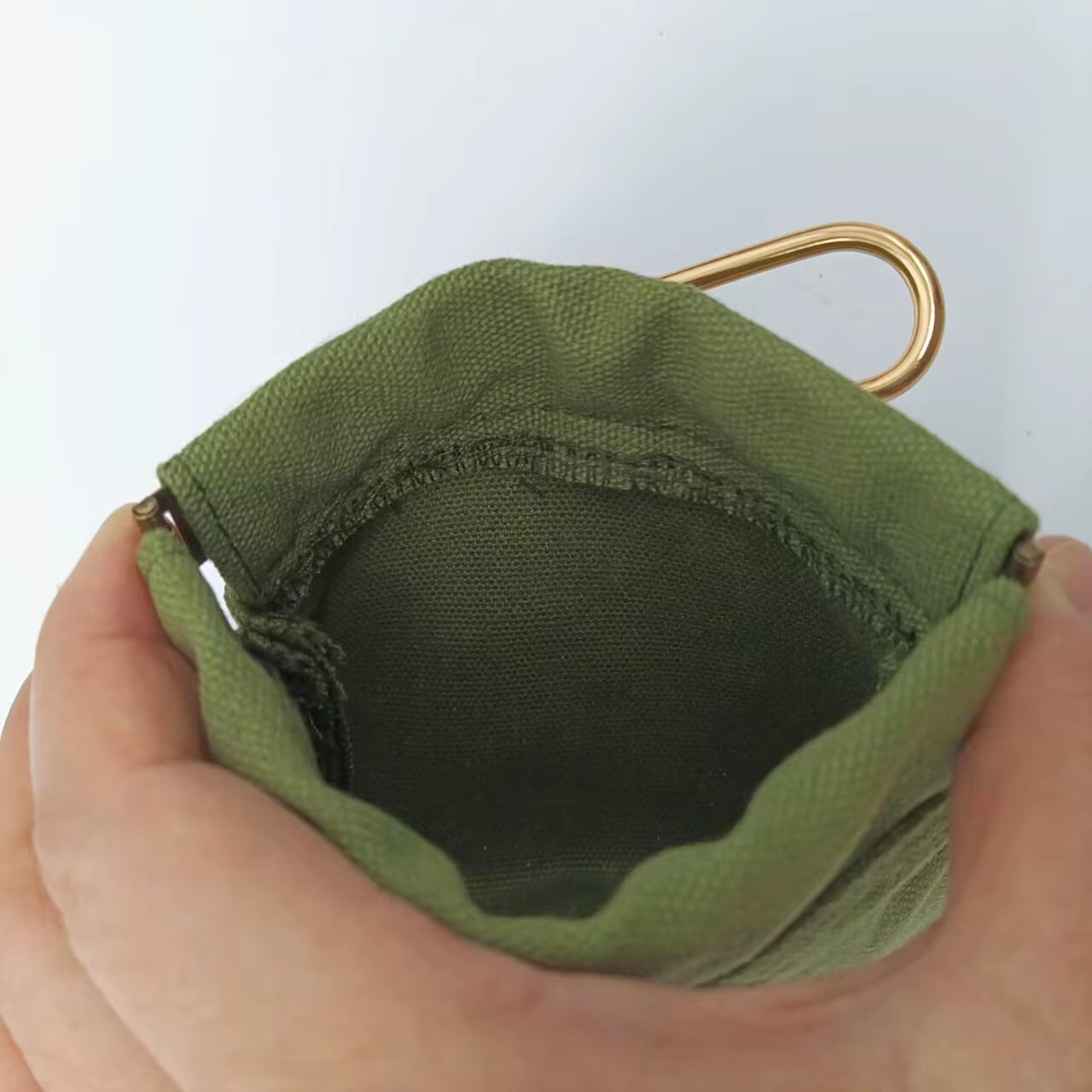 Dog Training Snack Bag Outdoor Travel Dog Food Storage Container Treat Pouch Portable Food Dispenser Bag Durable Pet Accessories