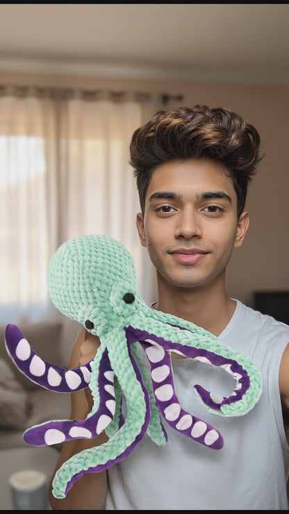 Plush Octopus Dog Toy – Interactive Squeaky Chew Toy for Small & Large Dogs